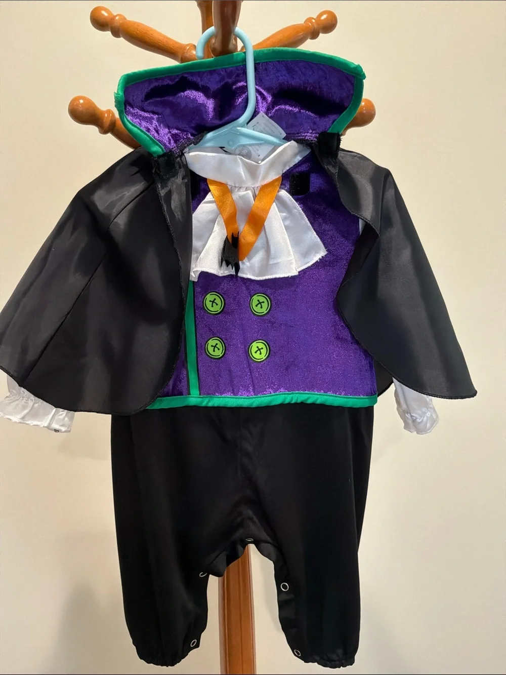 Spirit Count Cutie Infant Vampire Costume - Purple/Black size 6-12months